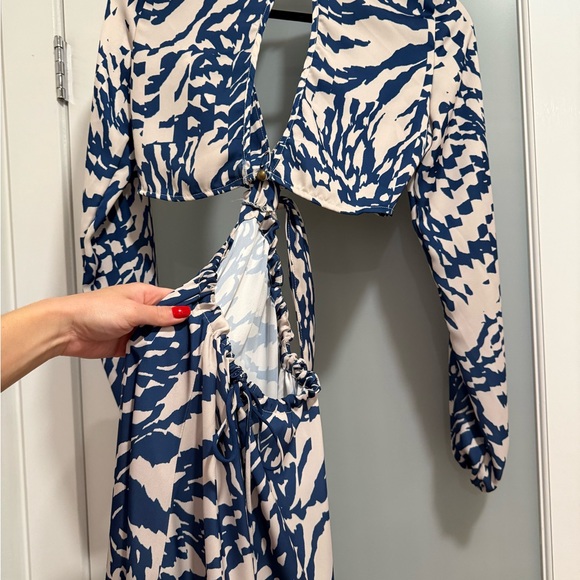 RESA Blue and Cream Long Sleeve Two-Piece Dress from REVOLVE - Picture 9 of 12